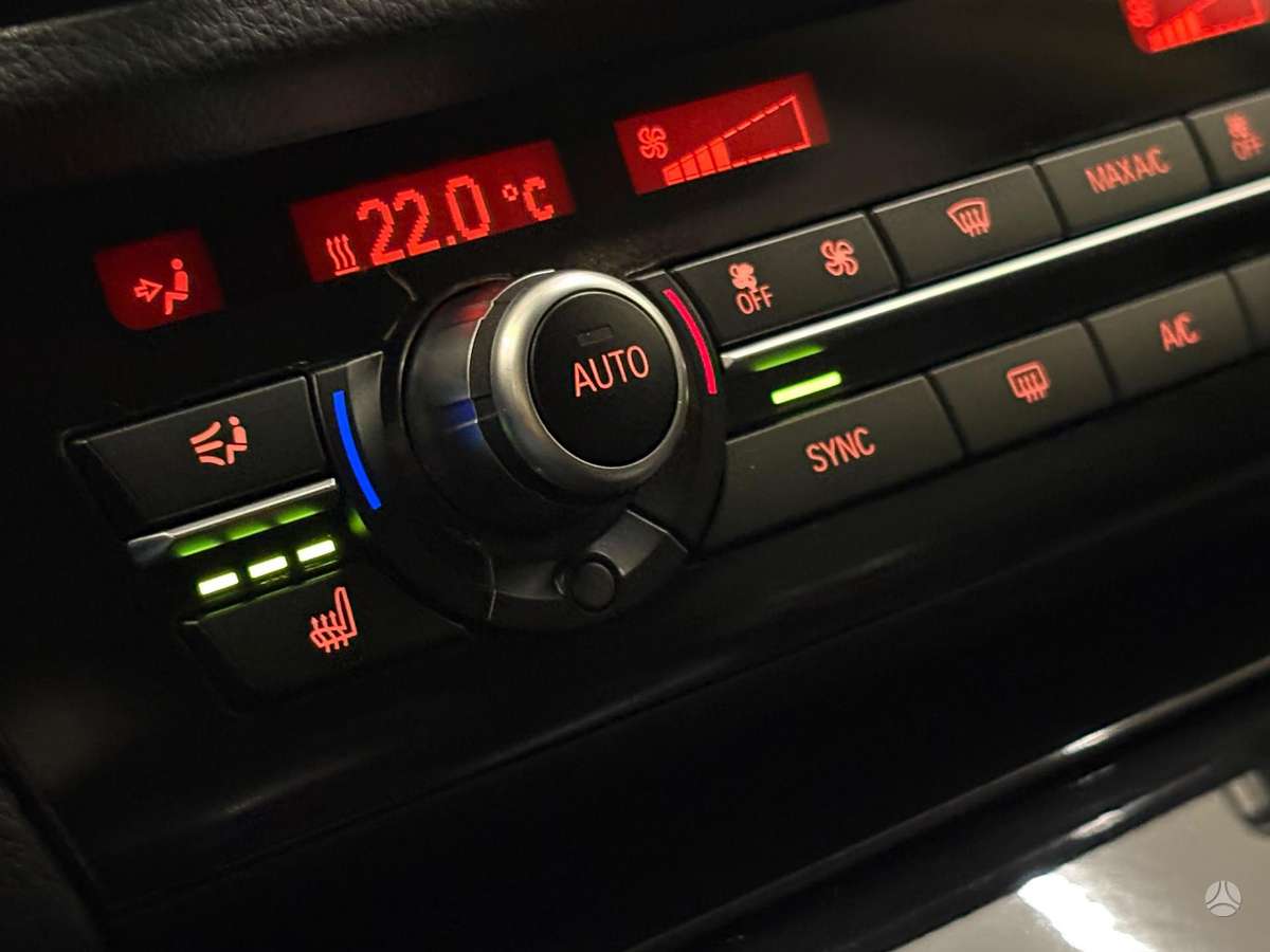 BMW 520, 2.0 l., universalas