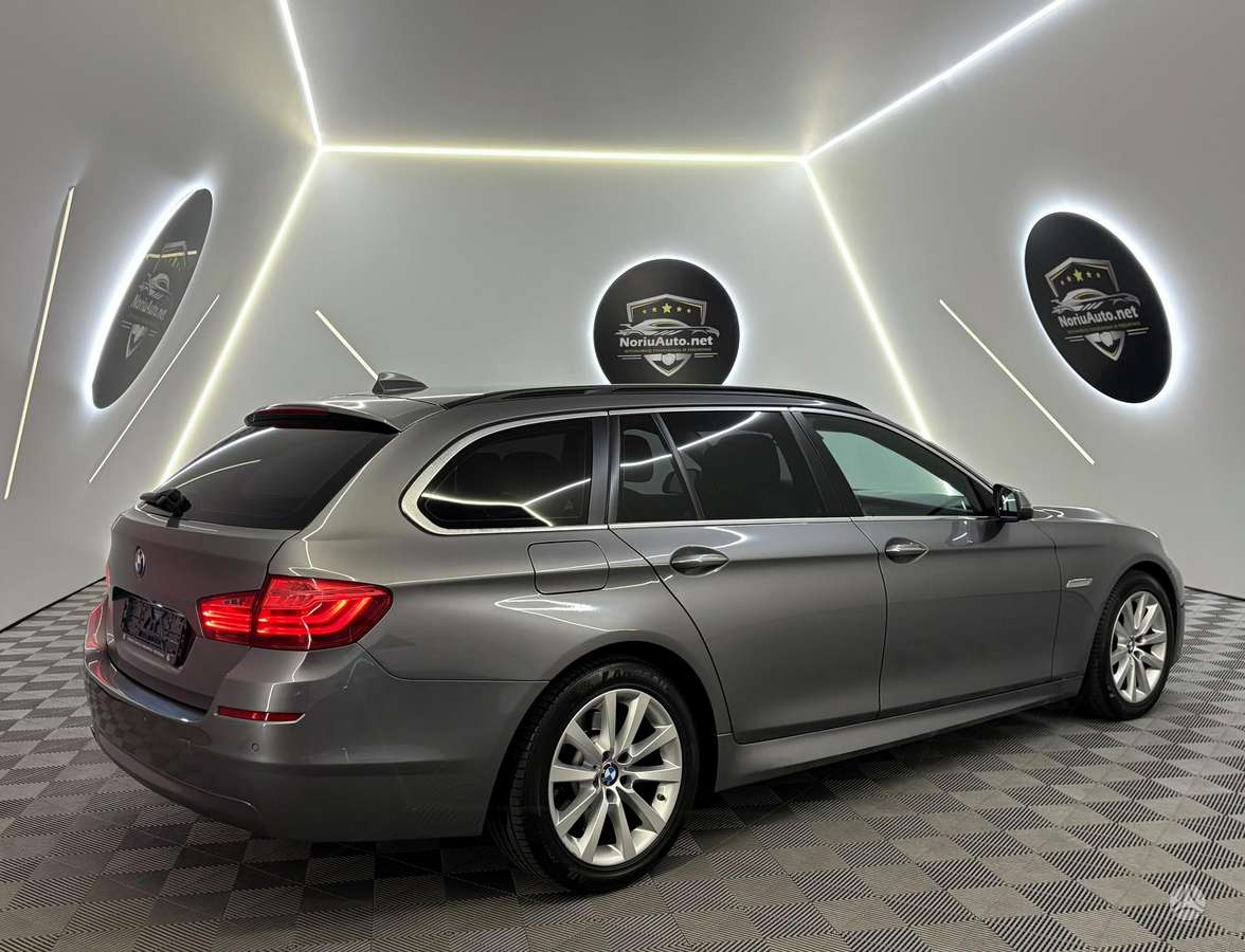 BMW 520, 2.0 l., universalas