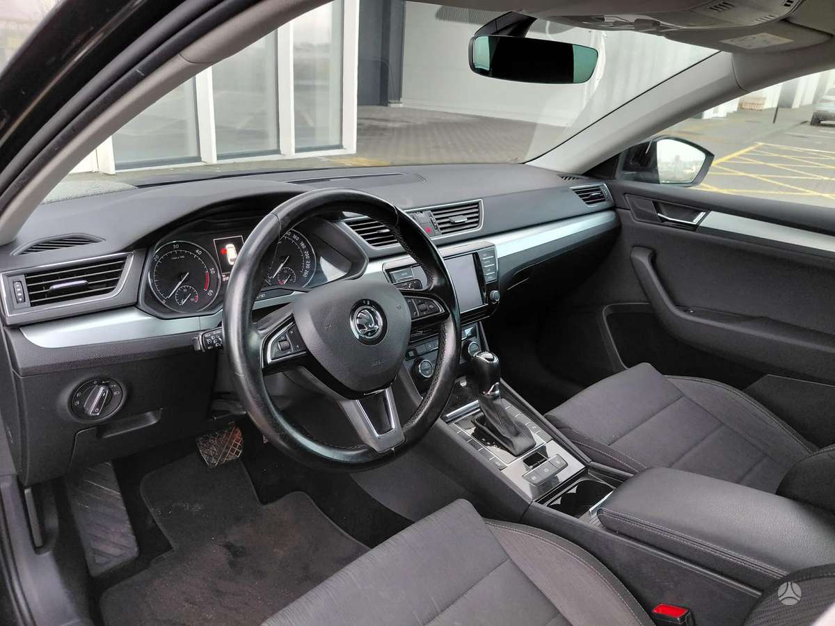 Škoda Superb - 7