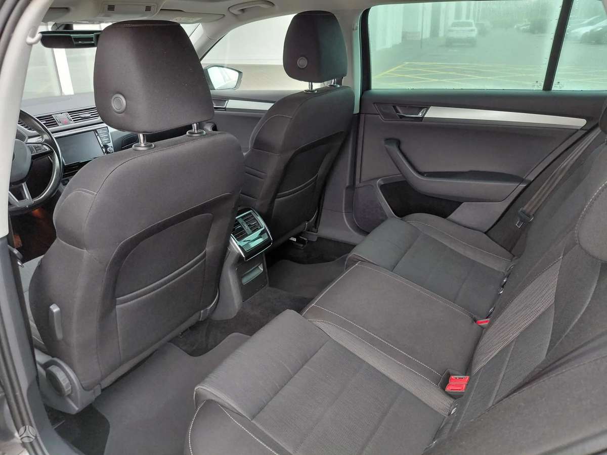 Škoda Superb - 9
