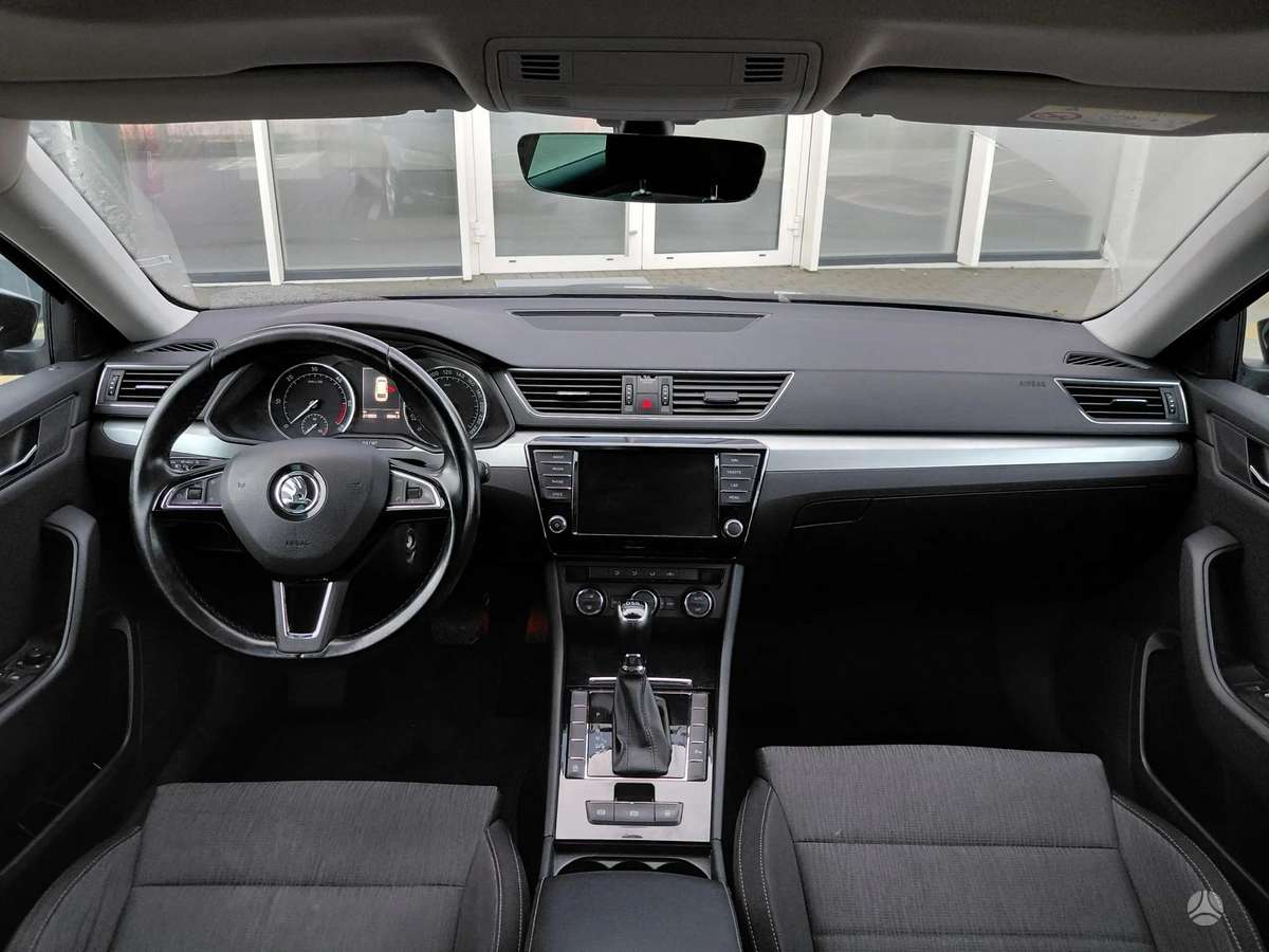 Škoda Superb - 11