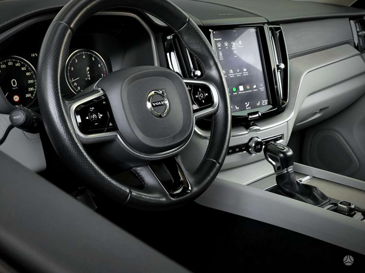 Volvo XC60, Пикап