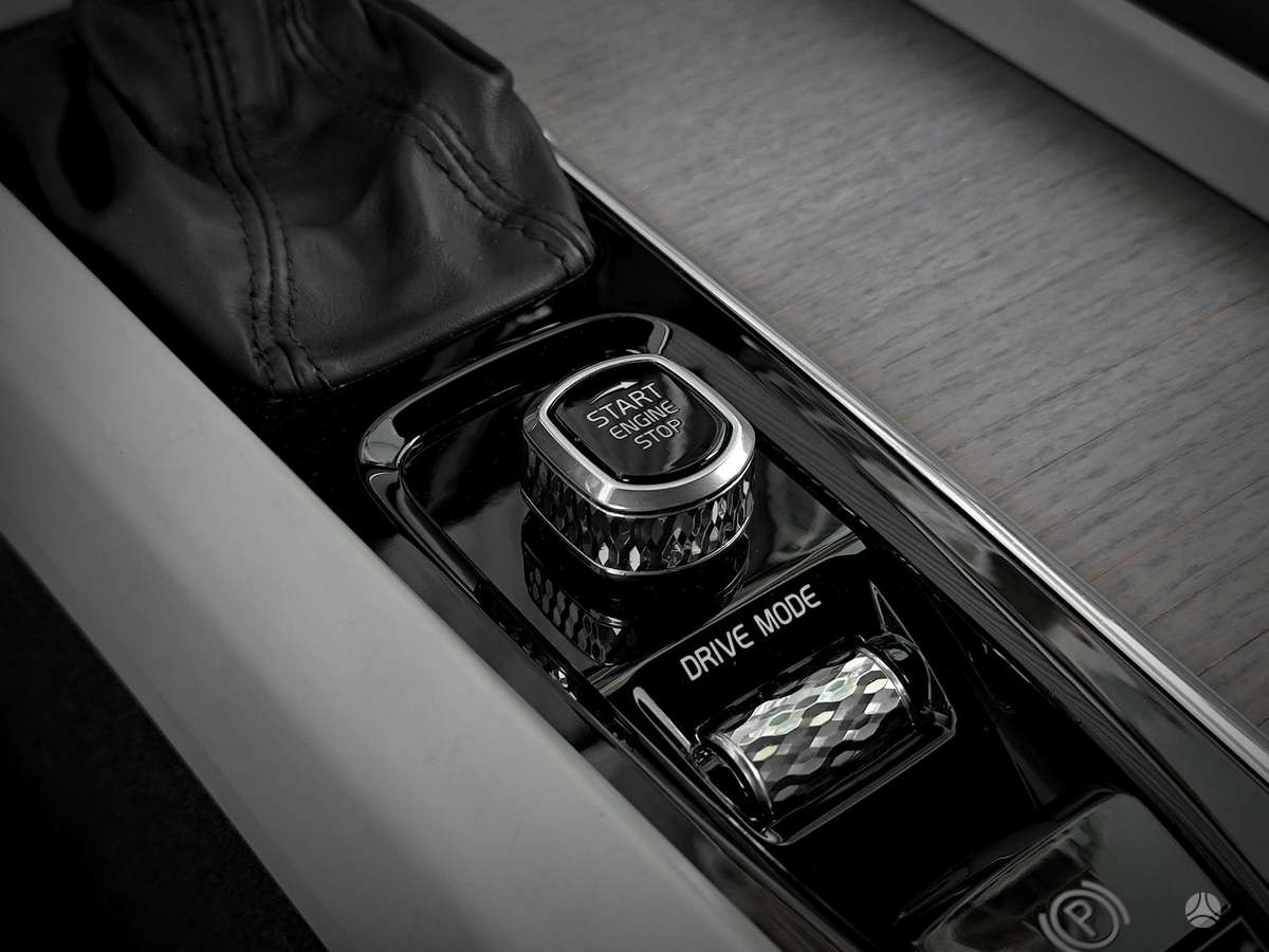 Volvo XC60, Пикап