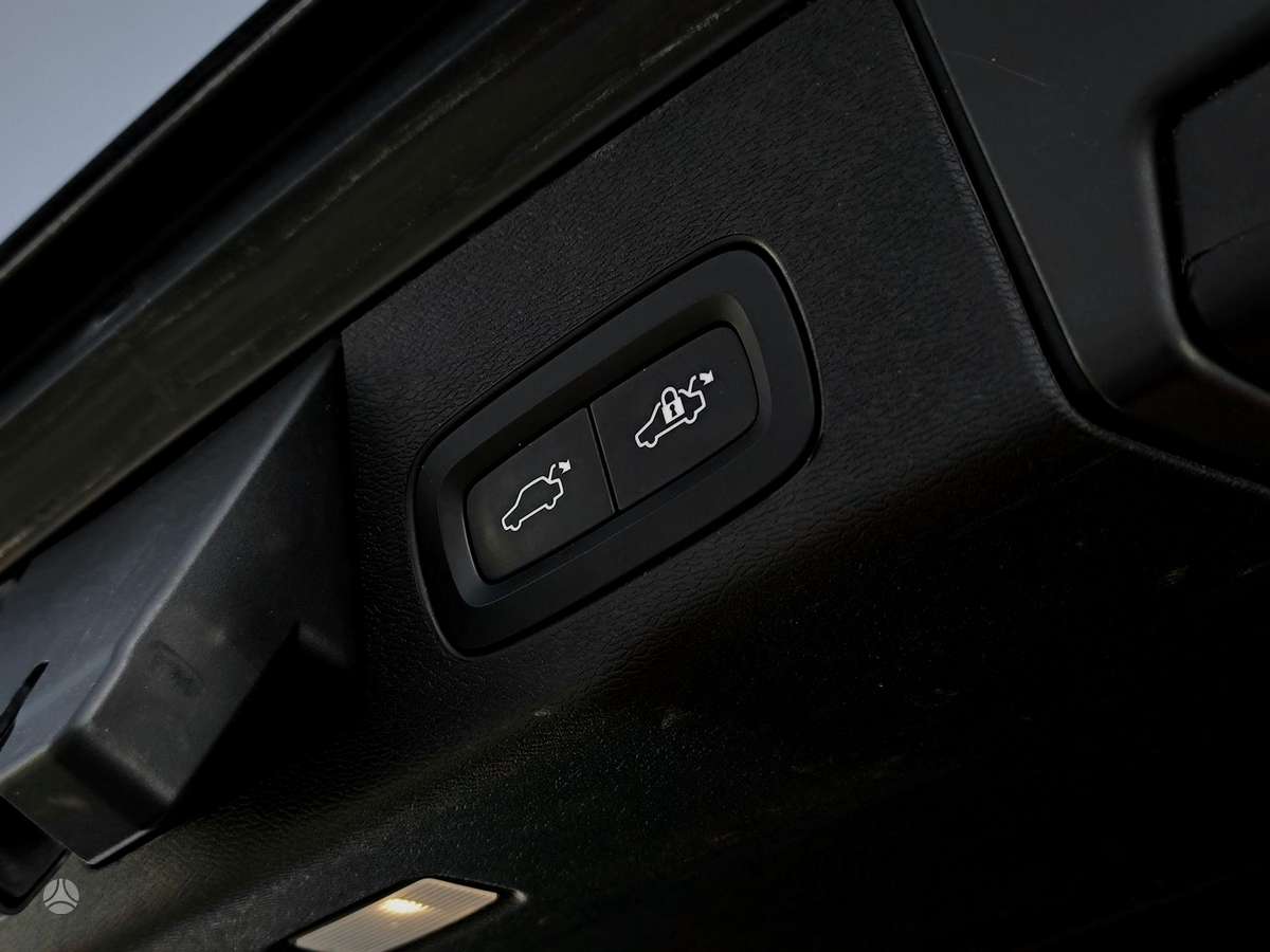 Volvo XC60, Пикап