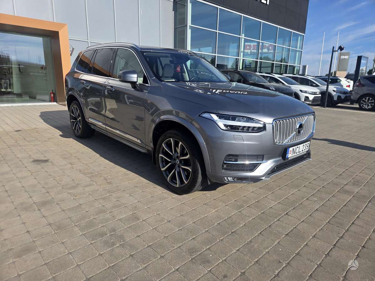 Volvo XC90 - 2