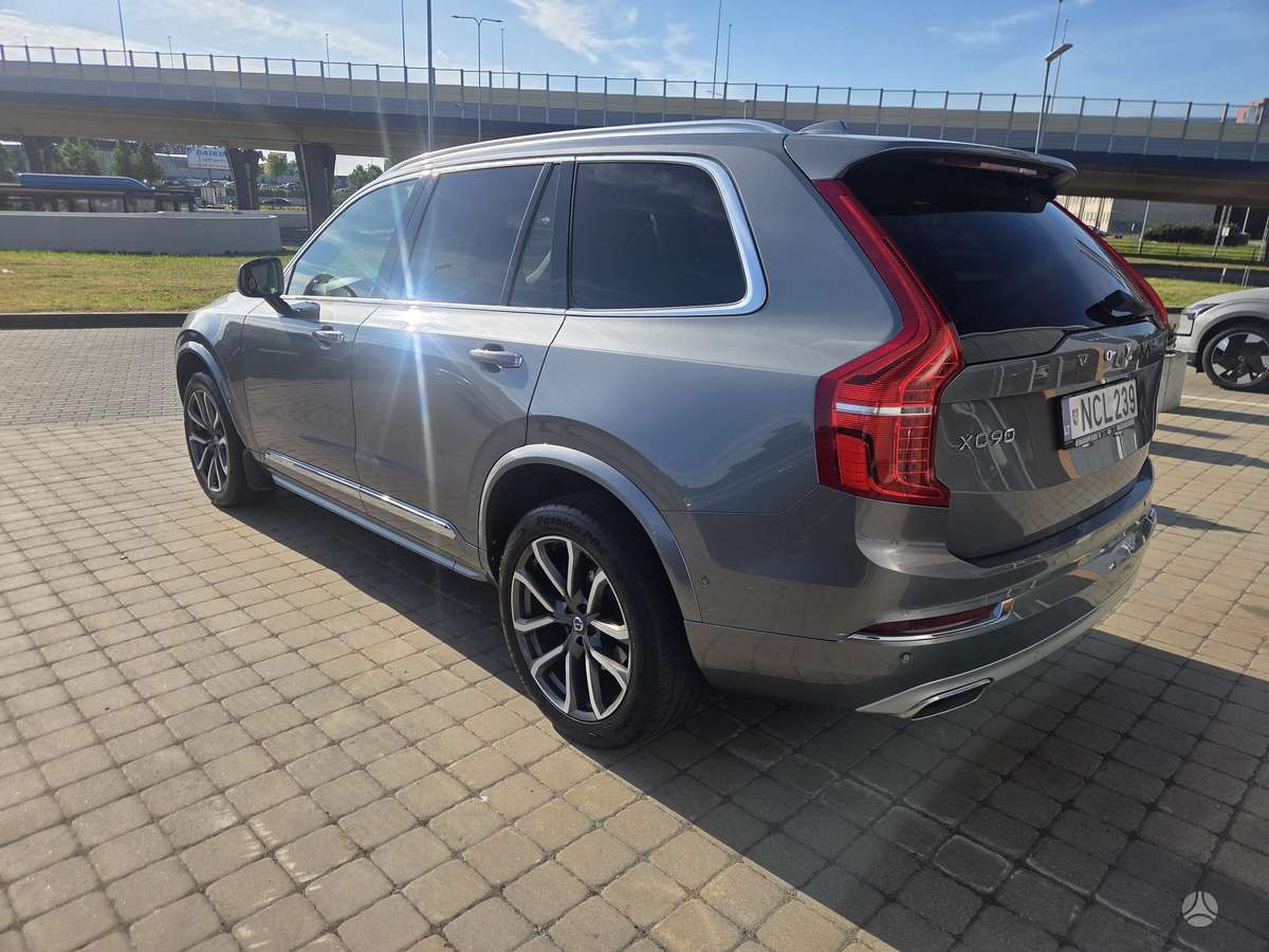 Volvo XC90 - 3