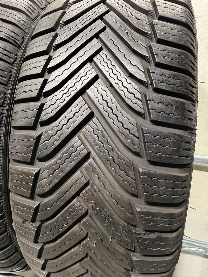 Michelin Alpin6, winter 225/45 R17