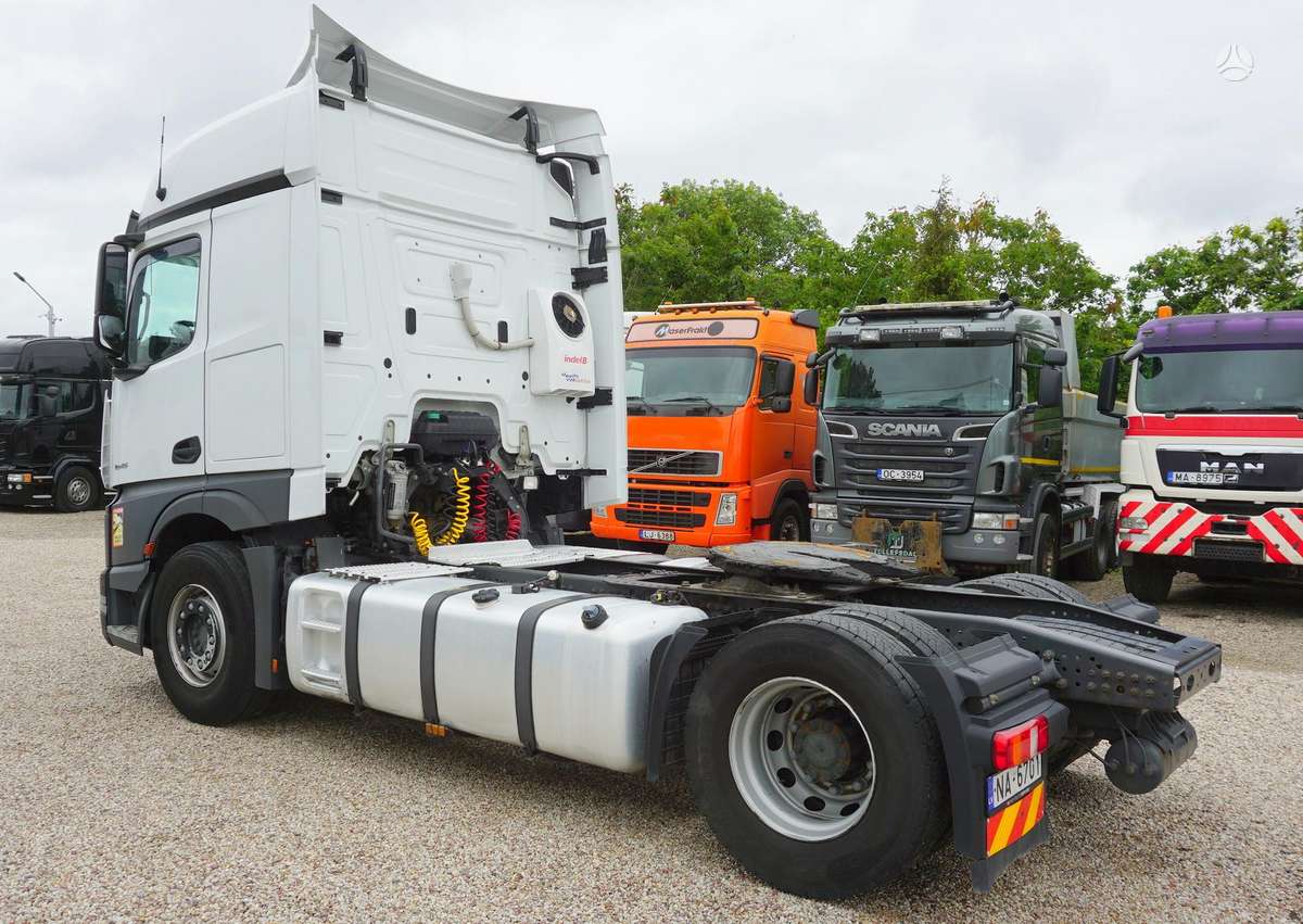 Mercedes-Benz Actros 1845 E6 BigSpace, double sleeper