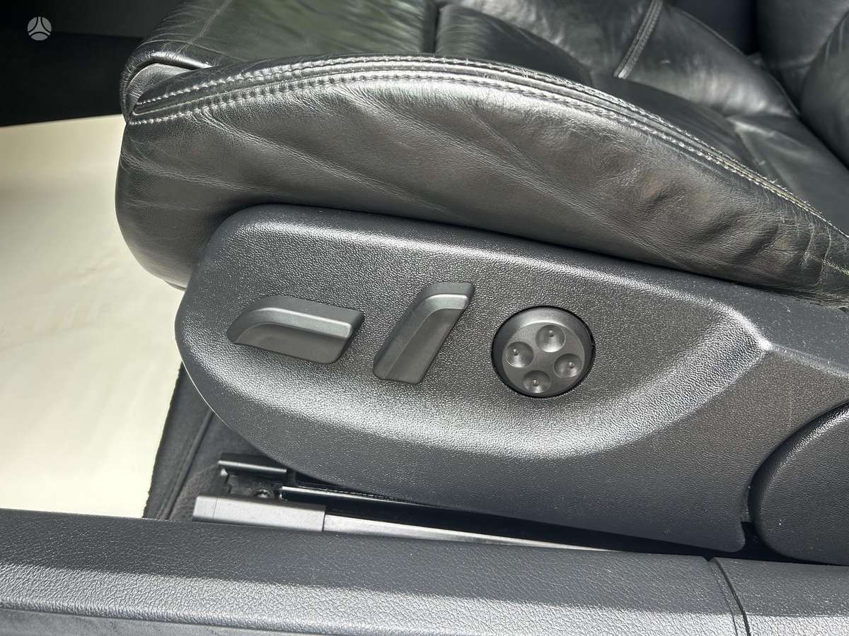 Audi A4, 2.0 l., universalas