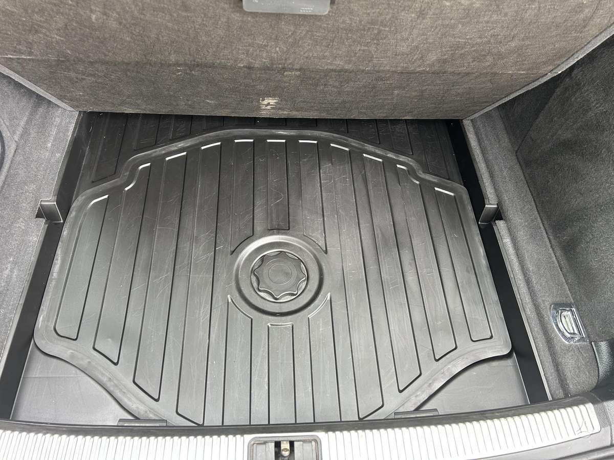 Audi A4, 2.0 l., universalas