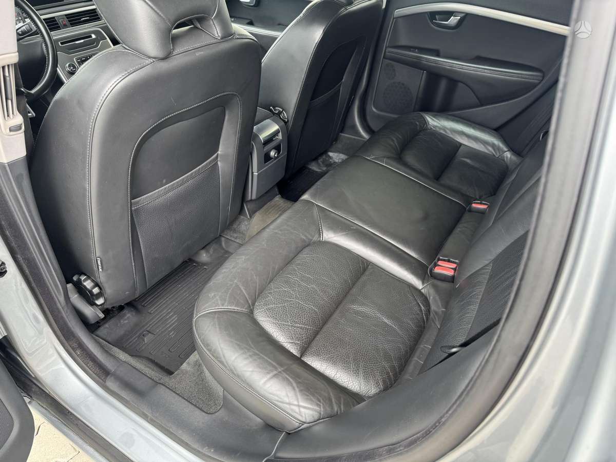 Volvo V70, 2.0 l., wagon