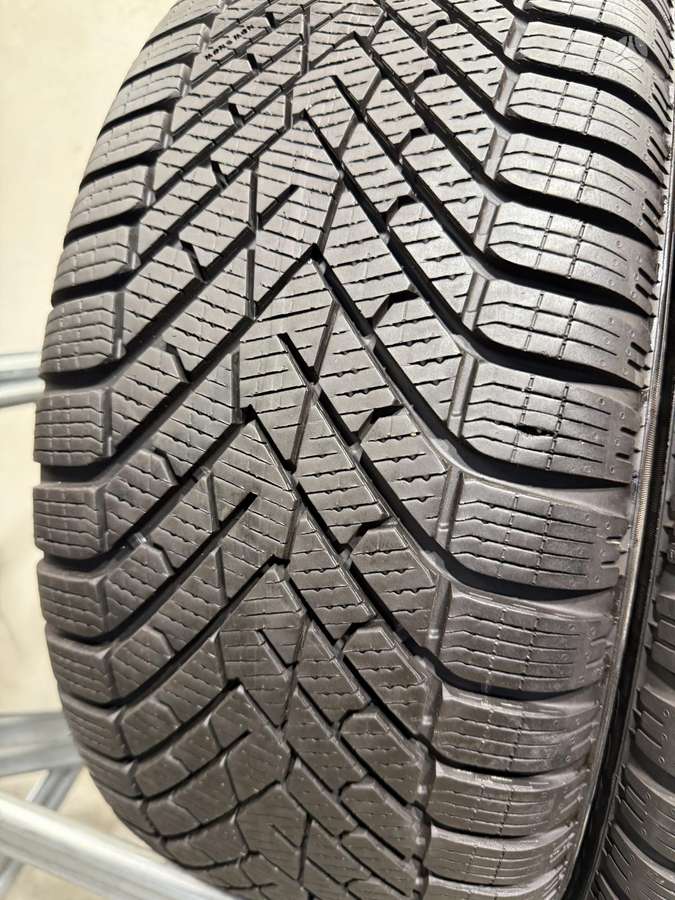 Pirelli Winter cinturato2, winter 225/45 R17