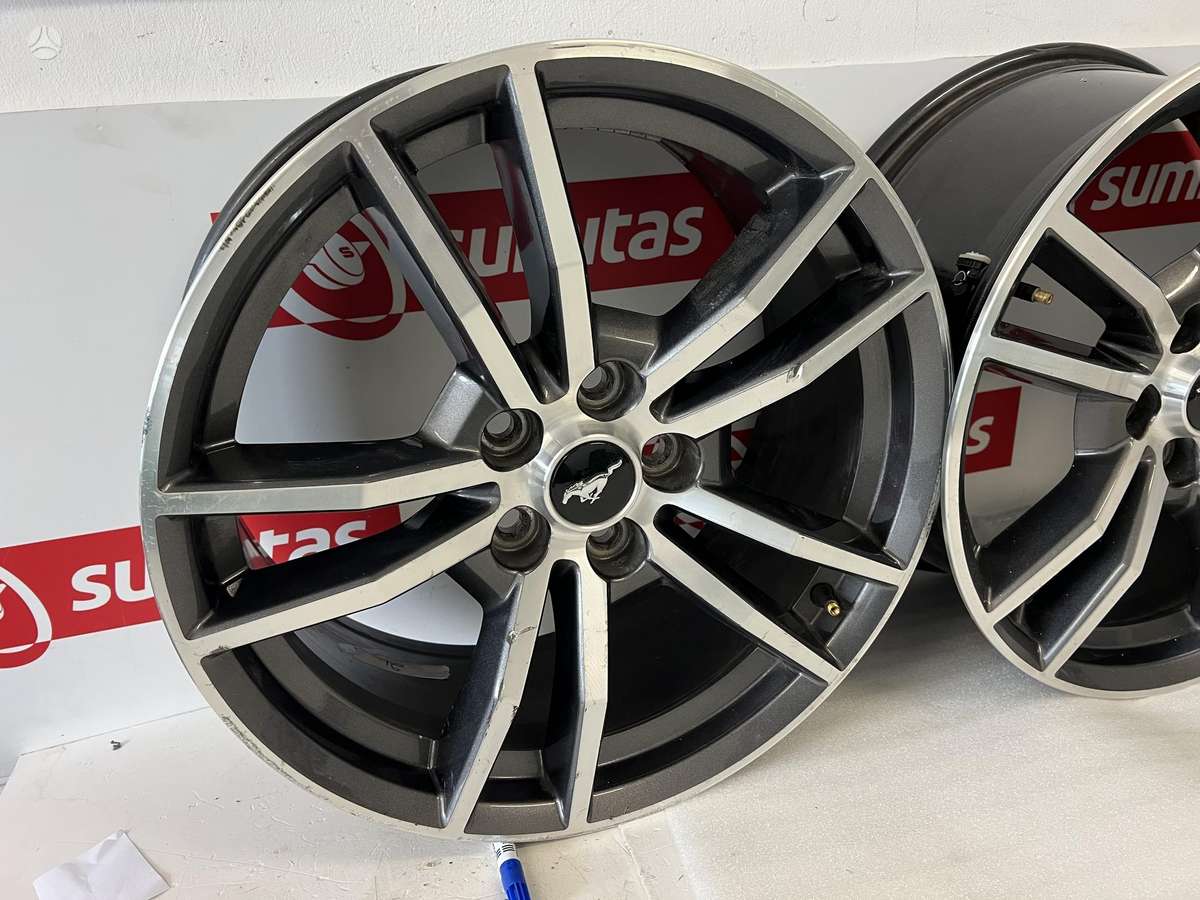 Ford Mustang, light alloy, R18