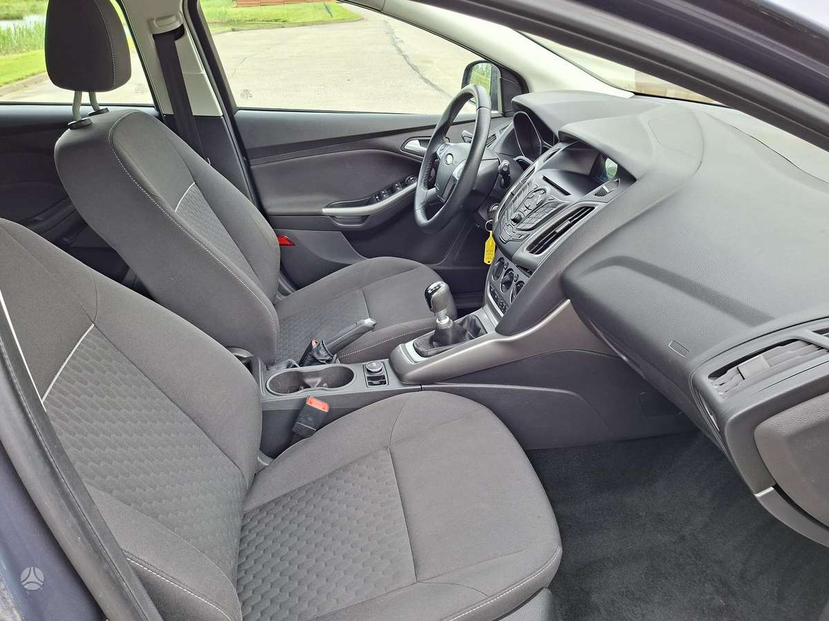 Ford Focus, 1.0 l., Хэтчбек