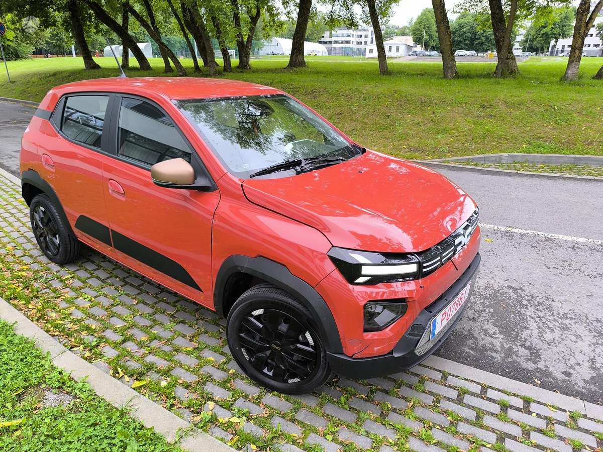 Dacia Spring, Хэтчбек