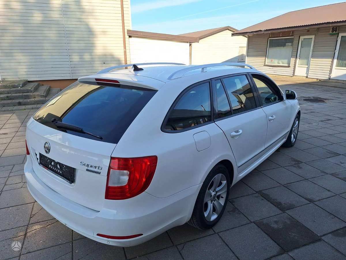 Skoda Superb, 2.0 l., wagon