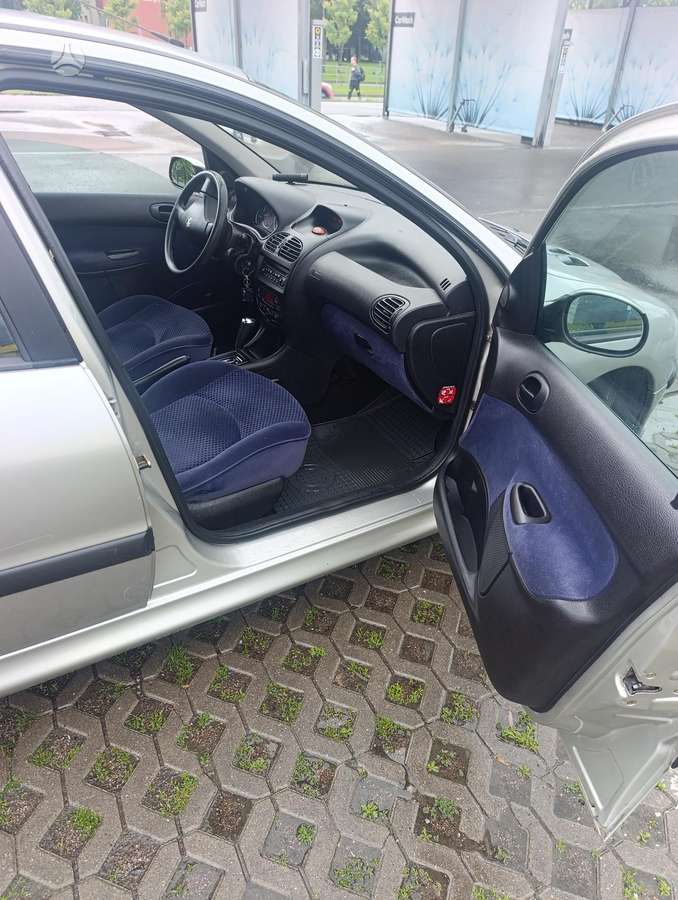 Peugeot 206, 1.4 l., hatchback