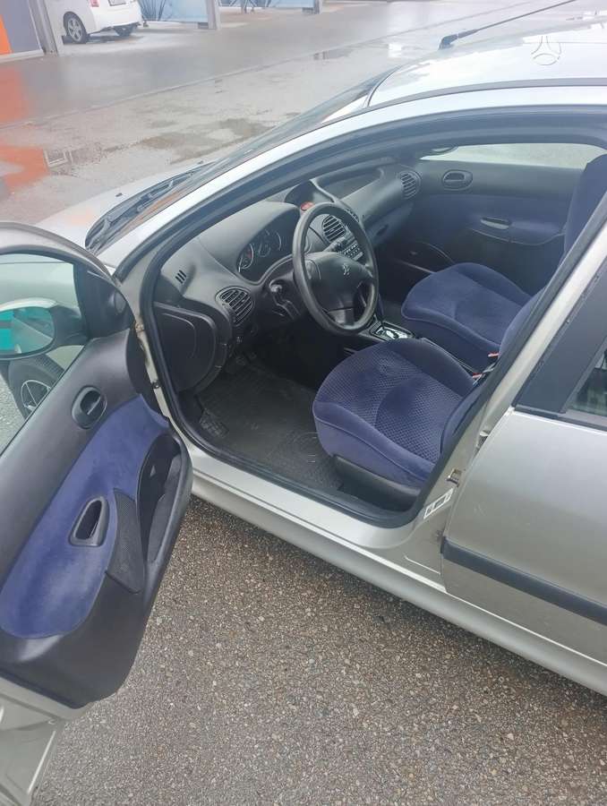 Peugeot 206, 1.4 l., hatchback