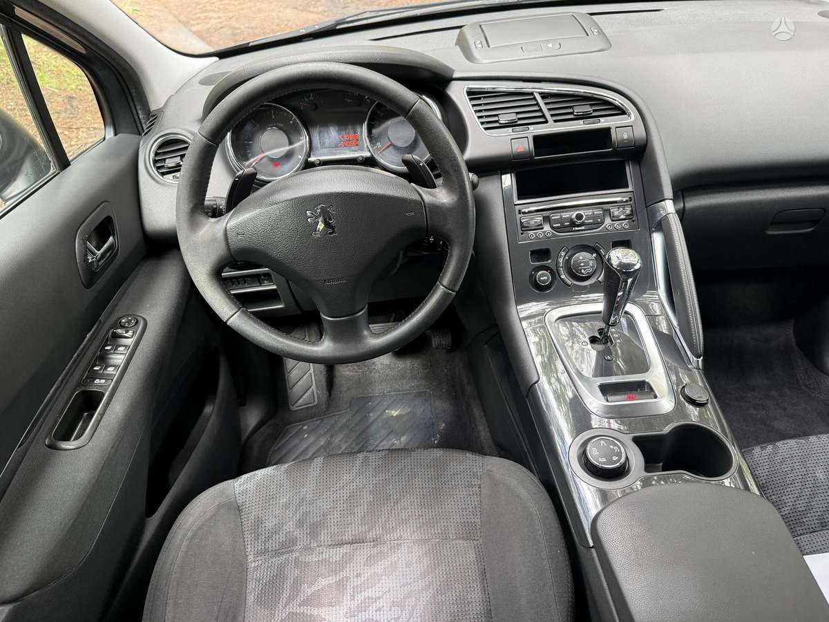 Peugeot 3008 - 10