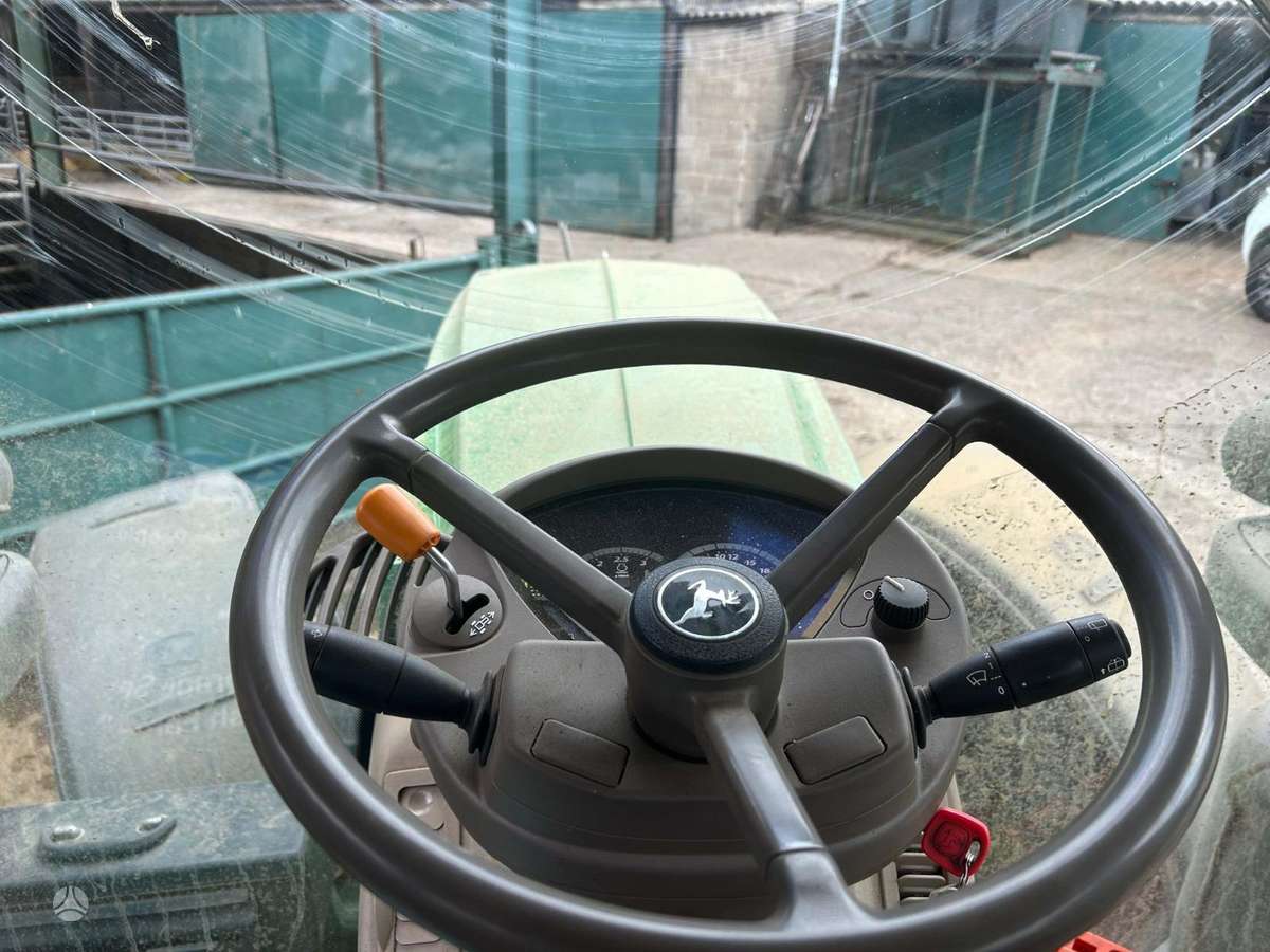 John Deere 6155R, тракторы