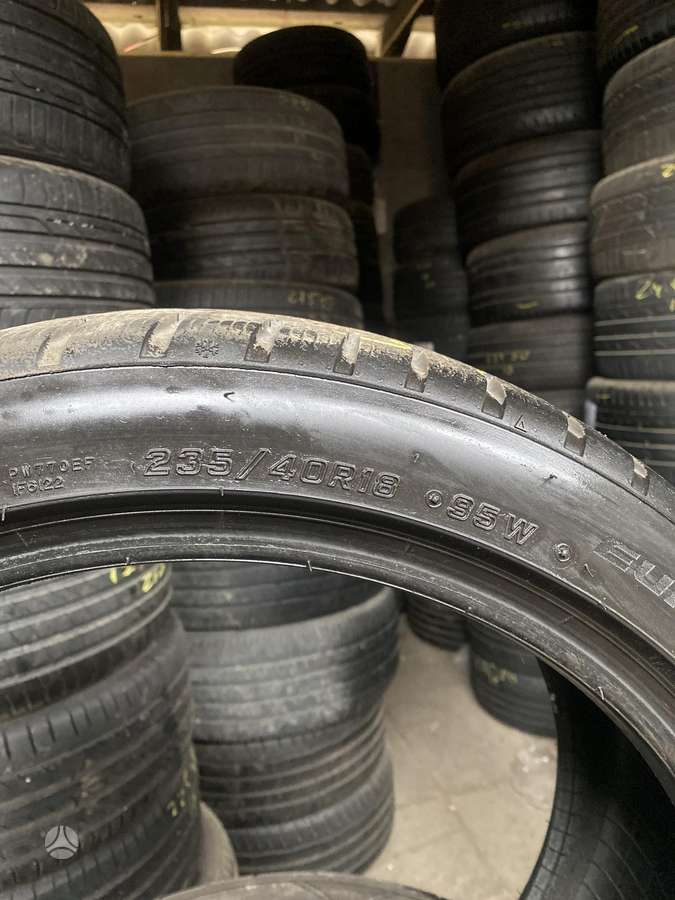 Falken, winter 235/40 R18