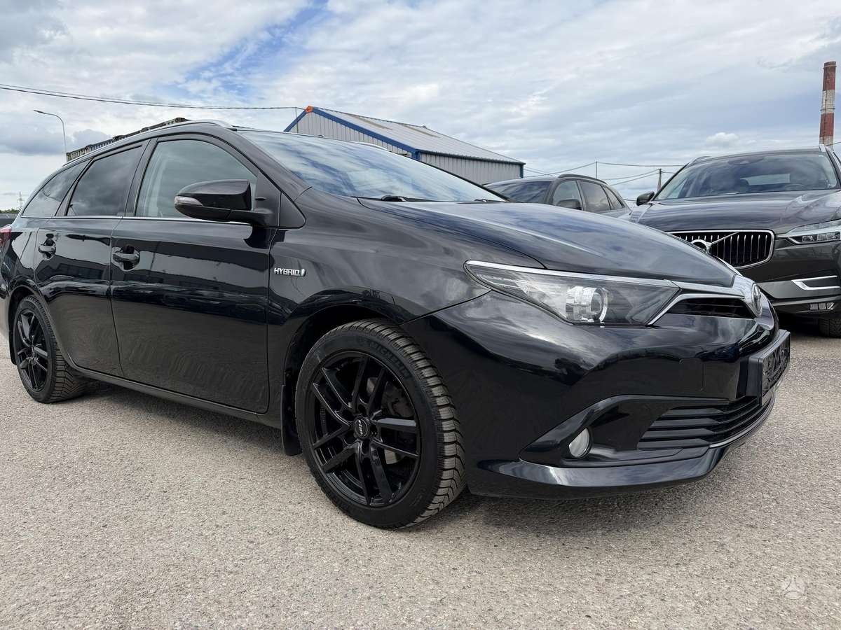 Toyota Auris - 8