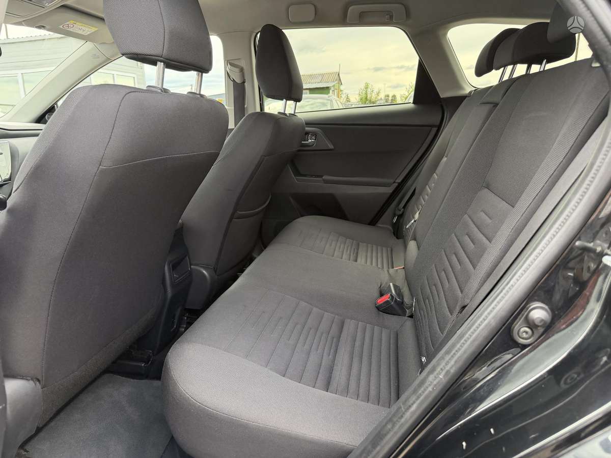 Toyota Auris - 10