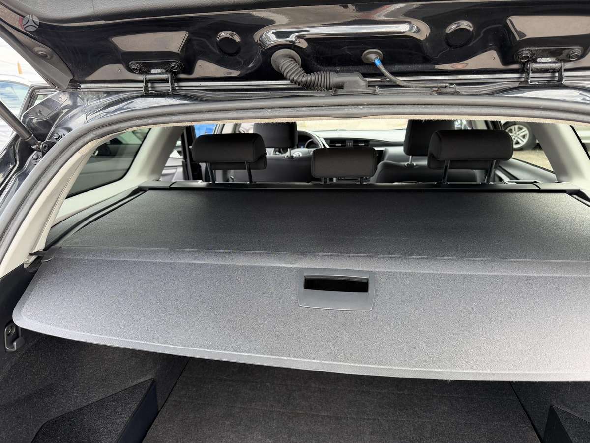 Toyota Auris - 12