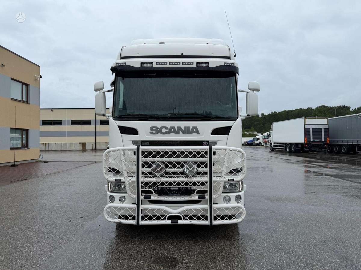 Scania G490, šaldytuvai
