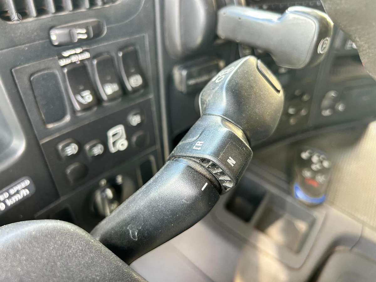 Scania P320, с краном