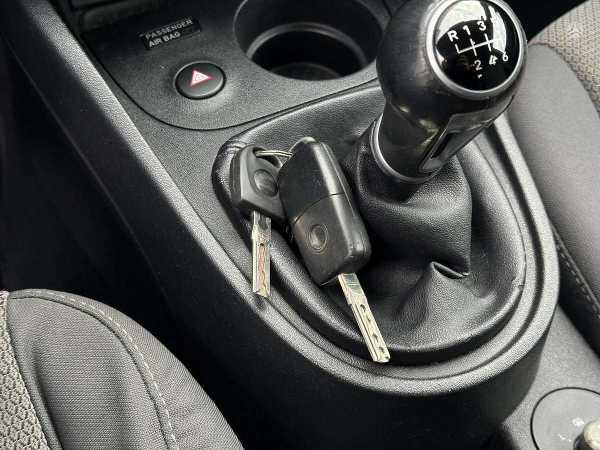 Seat Leon, 1.2 l., Хэтчбек