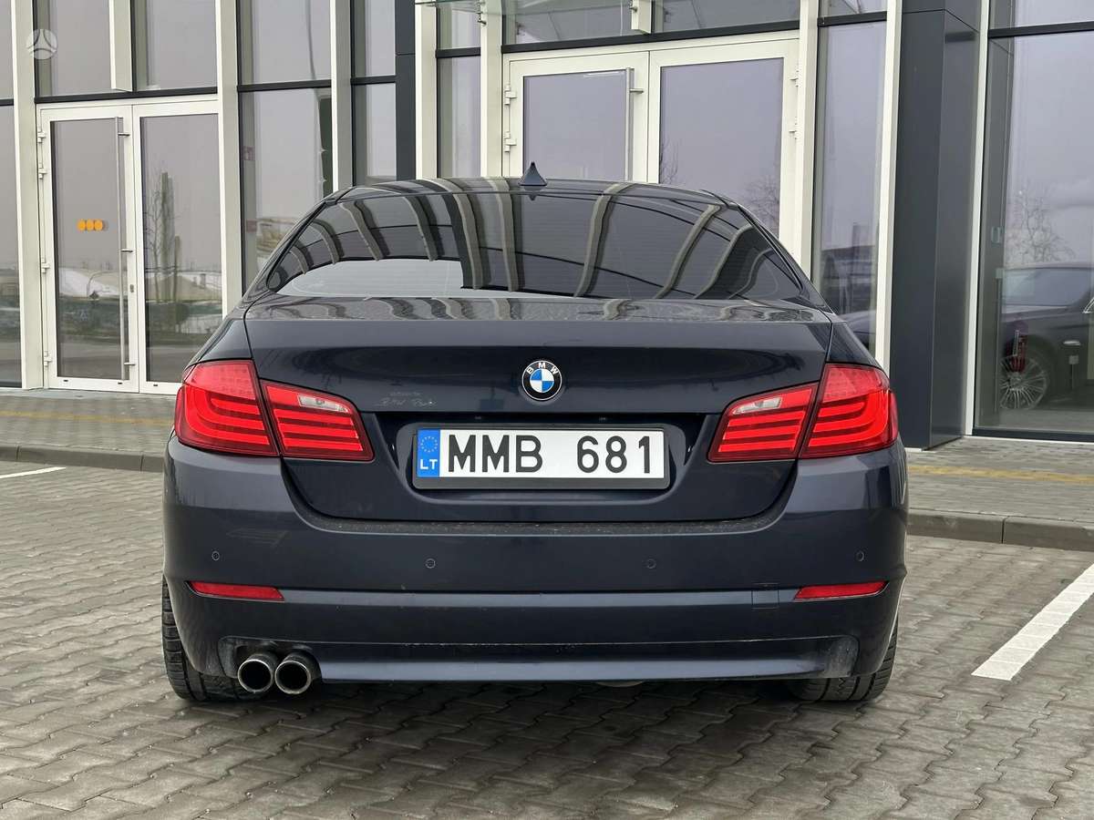 BMW 525, 3.0 l., Седан