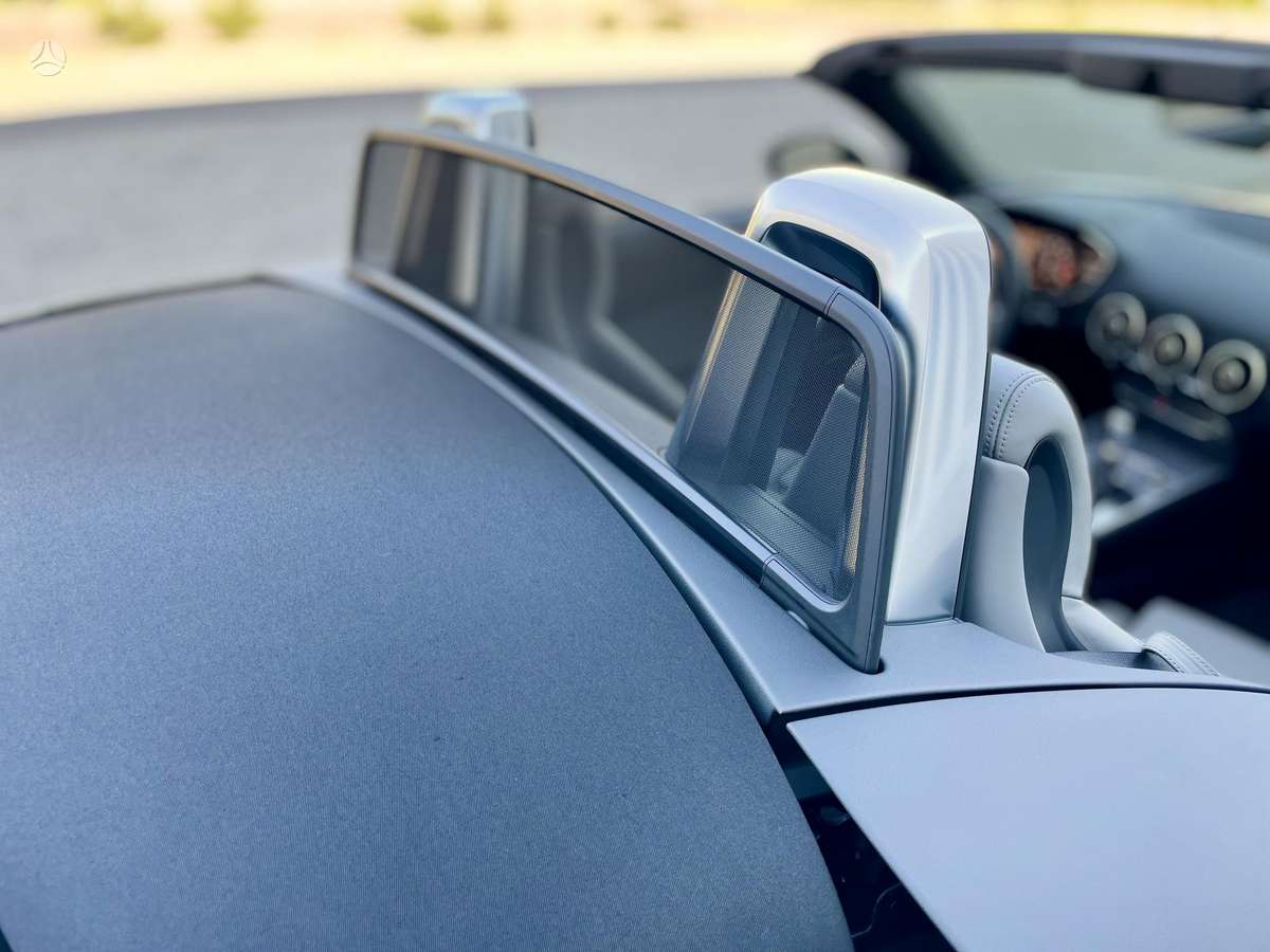 Audi TT, 2.0 l., convertible