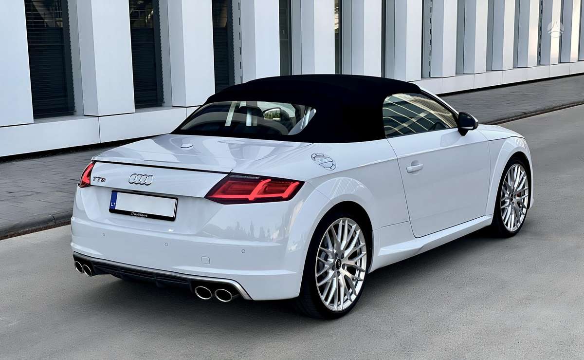 Audi TT, 2.0 l., convertible
