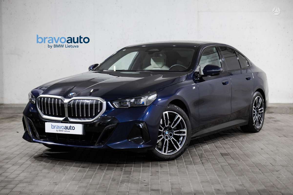 BMW 520, 2.0 l., Седан
