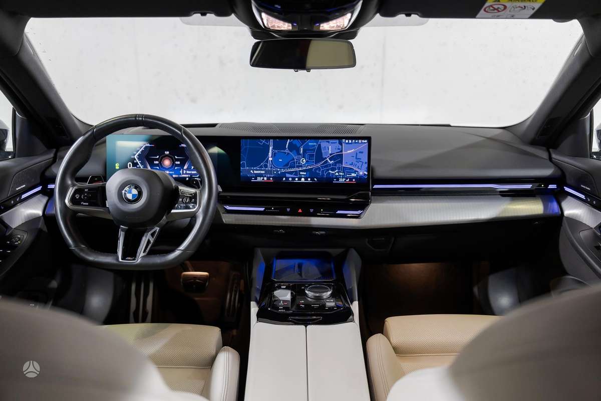 BMW 520, 2.0 l., Седан