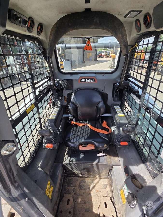 Bobcat T 66, мини-погрузчики