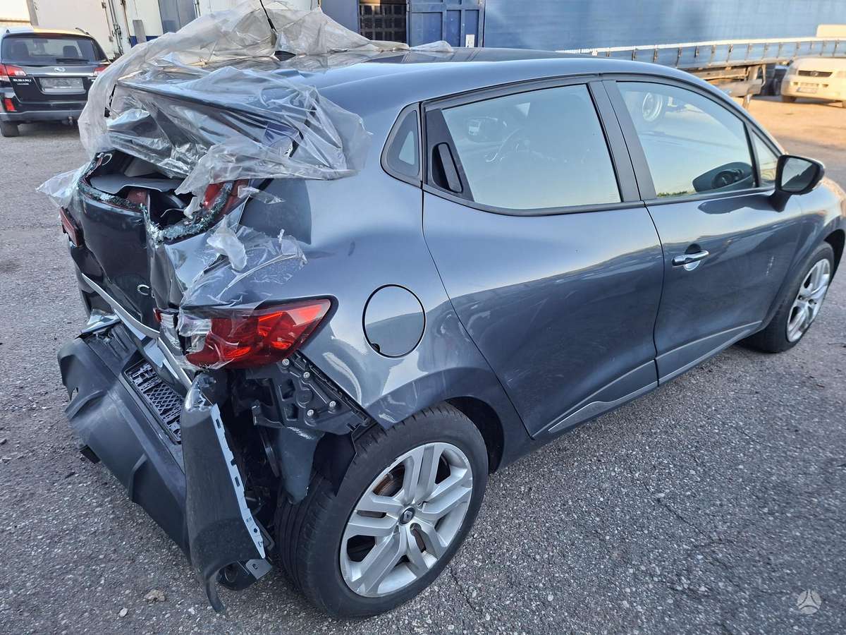Renault Clio, 0.9 l., hatchback