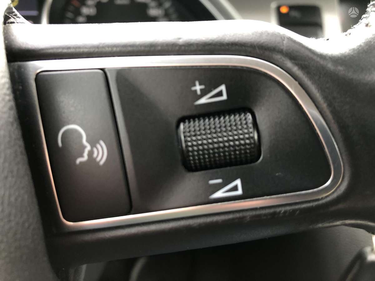 Audi Q7, 3.0 l., off-road / crossover