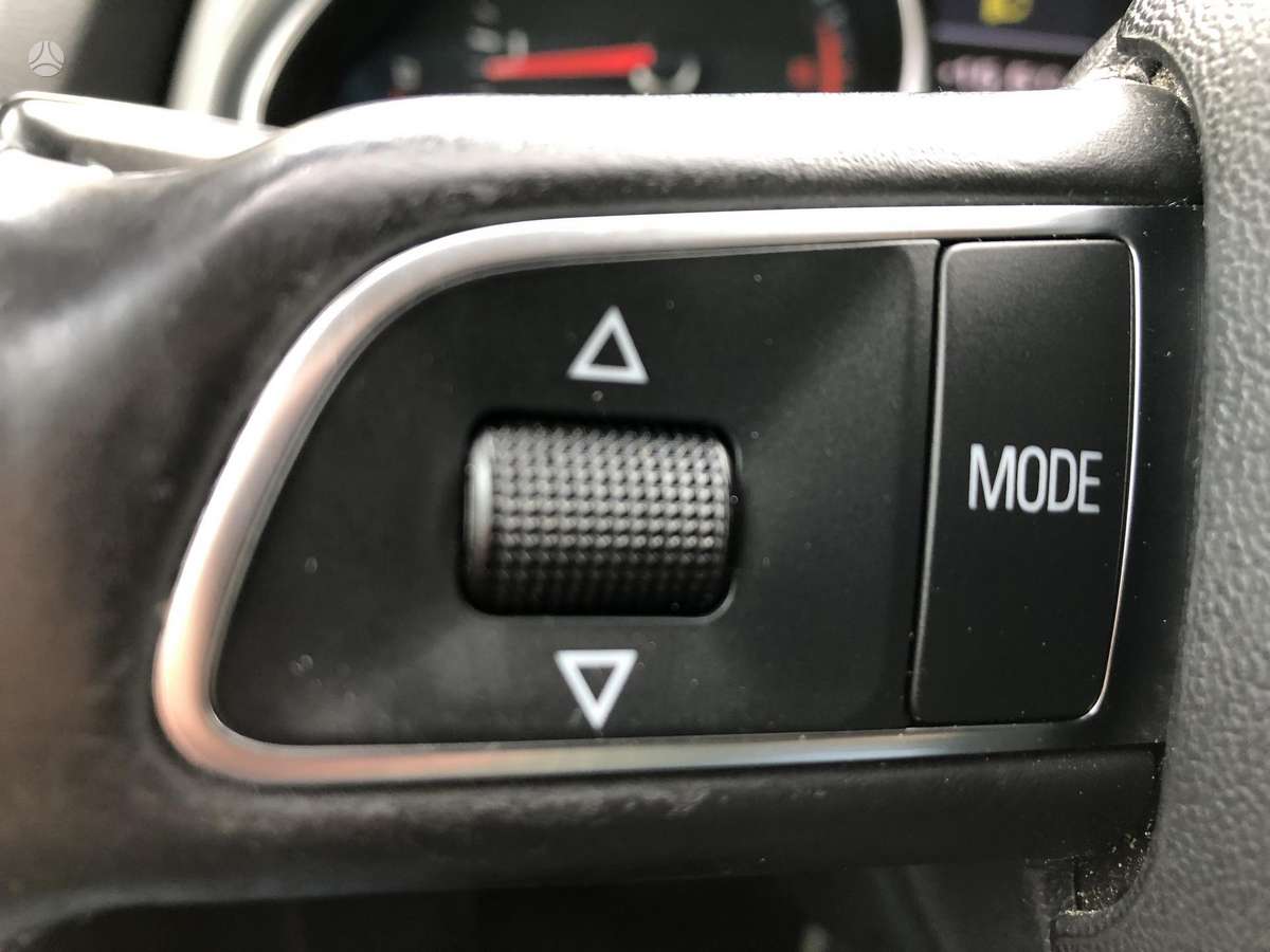Audi Q7, 3.0 l., off-road / crossover