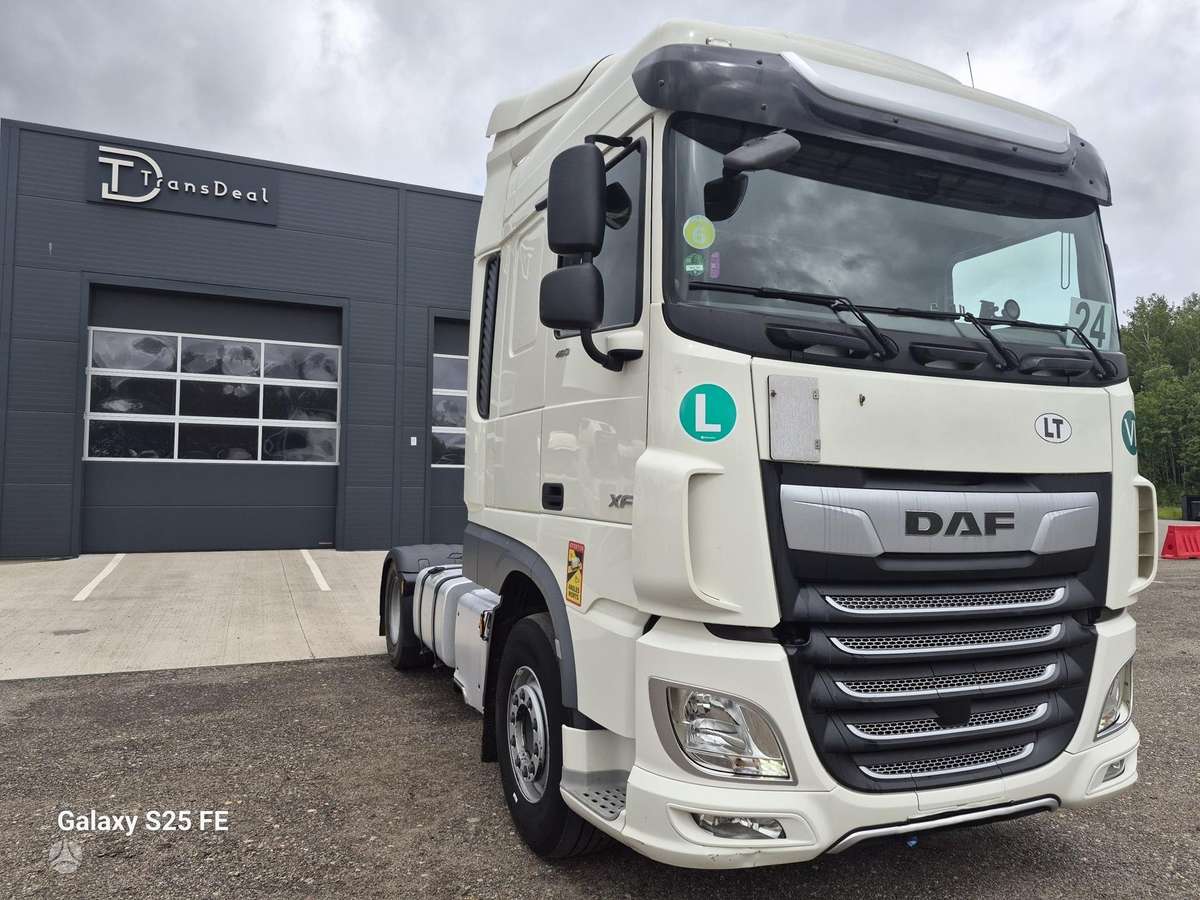 DAF XF106.480, single sleeper