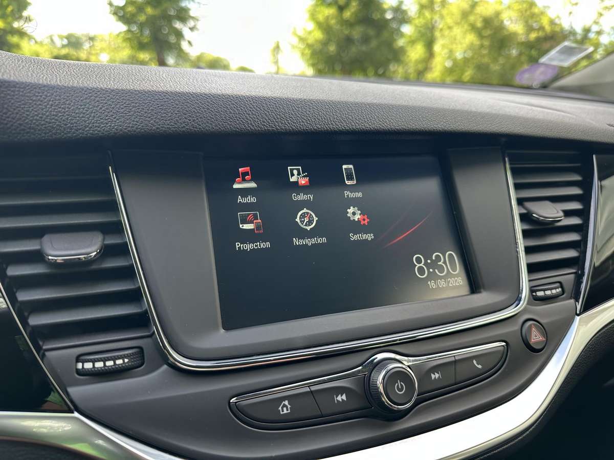 Opel Astra, 1.2 l., hatchback