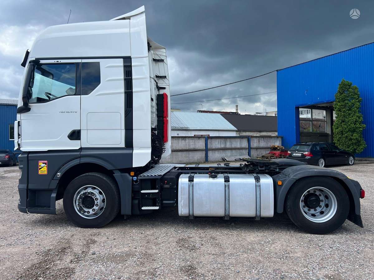 MAN TGX 18.470 4x2, double sleeper
