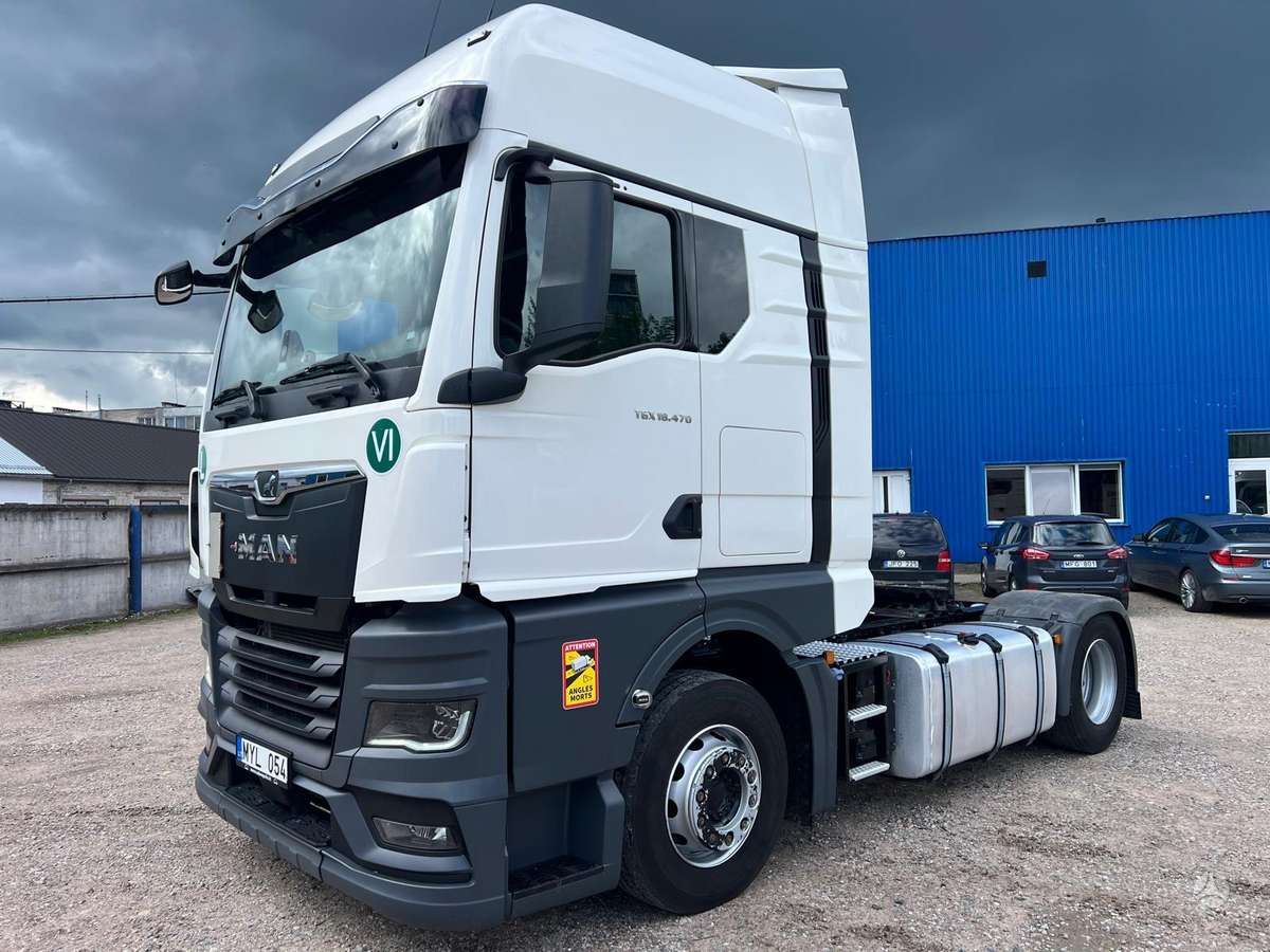 MAN TGX 18.470 4x2, double sleeper