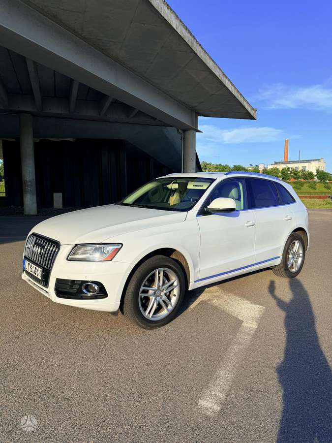 Audi Q5, 2.0 l., Внедорожник / Кроссовер