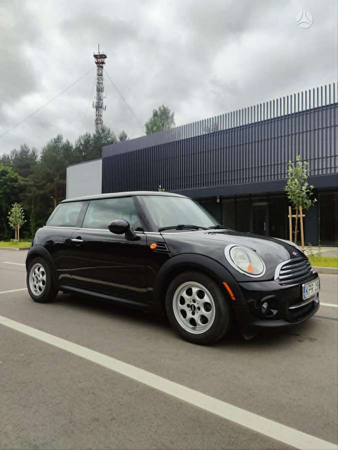 Mini Cooper, 1.6 l., Хэтчбек