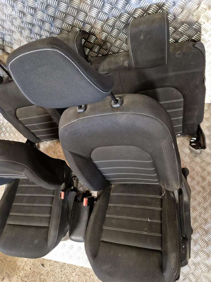 Dacia Duster детали салона