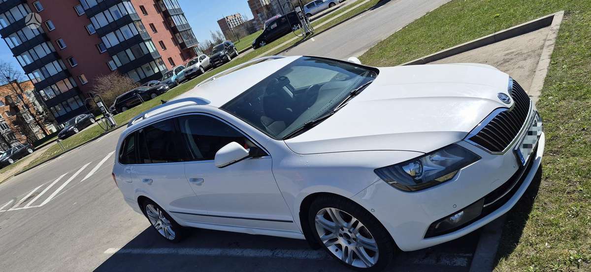 Skoda Superb, 2.0 l., wagon