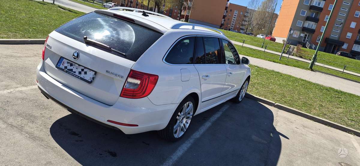 Skoda Superb, 2.0 l., wagon