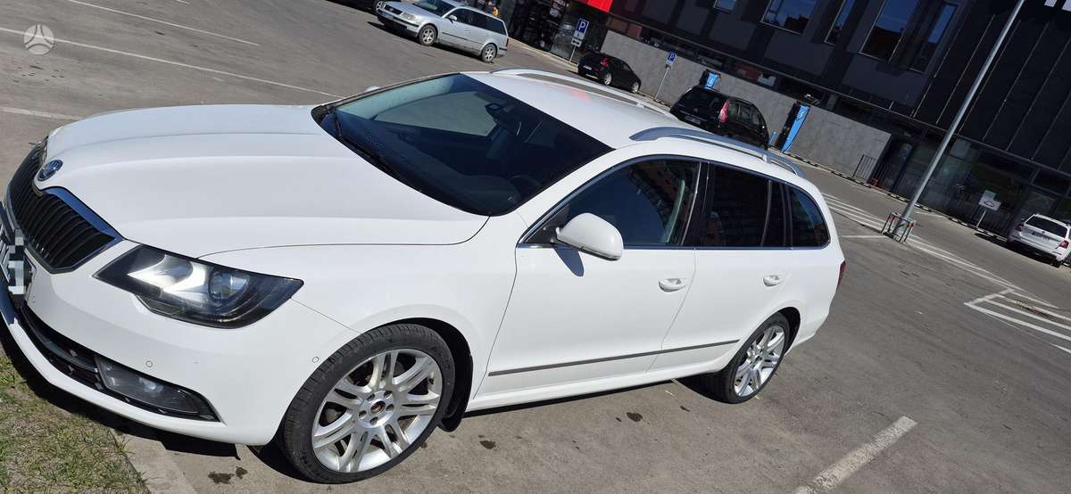 Skoda Superb, 2.0 l., wagon